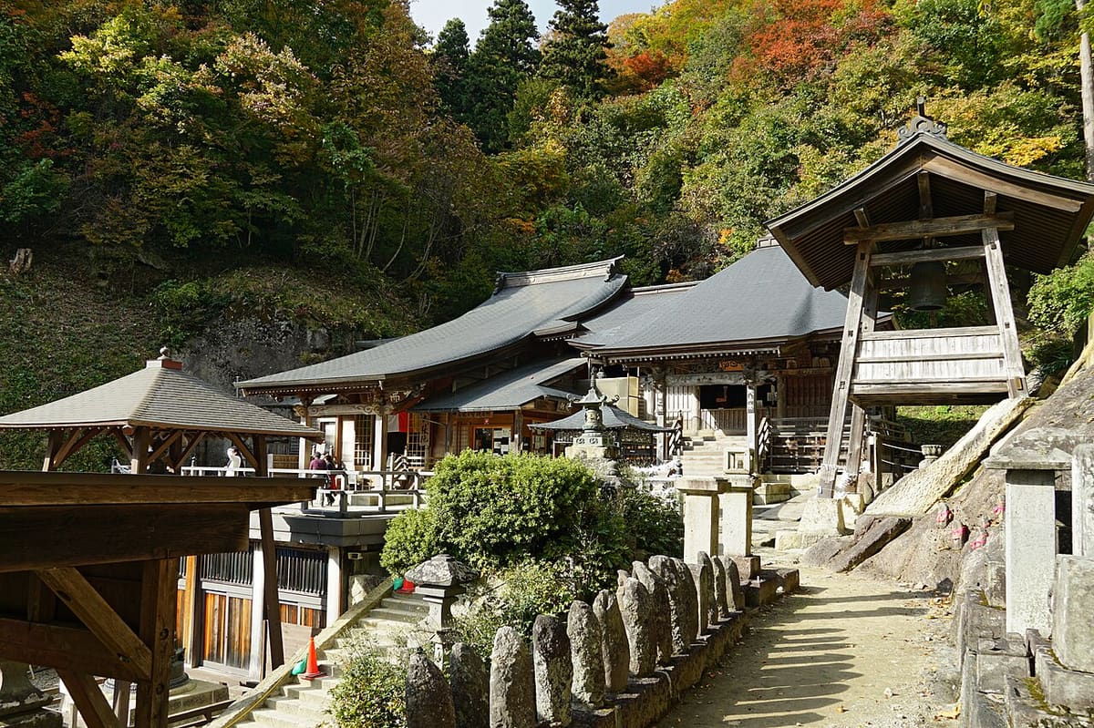 宝珠山立石寺の写真