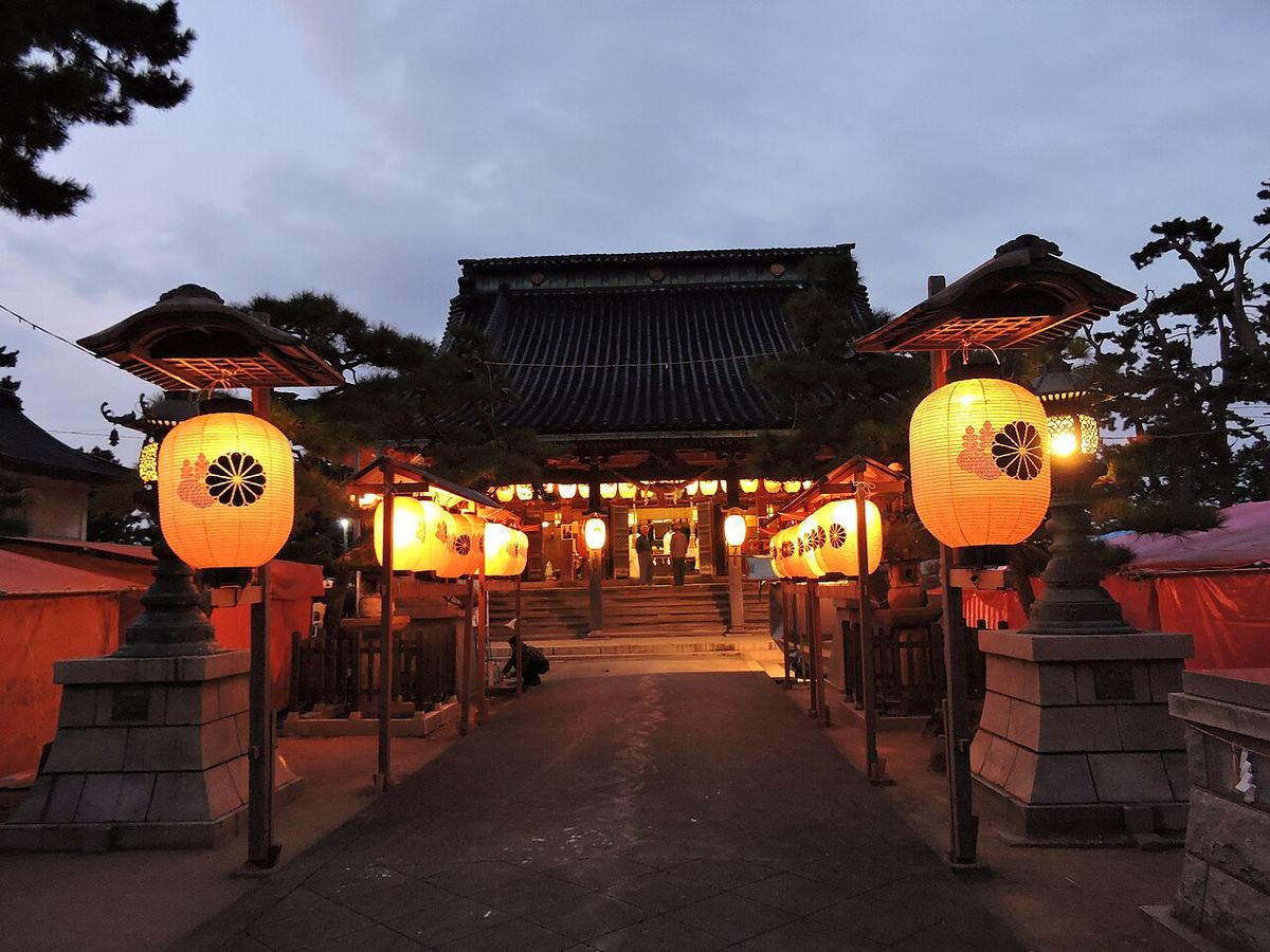 放生津八幡宮の写真